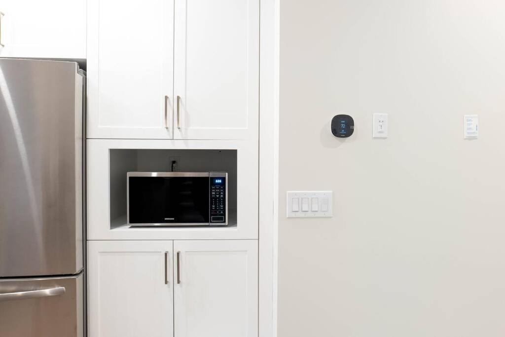 Luxury Niagara 3 Bdr Townhouse /Garage Apartman Kültér fotó